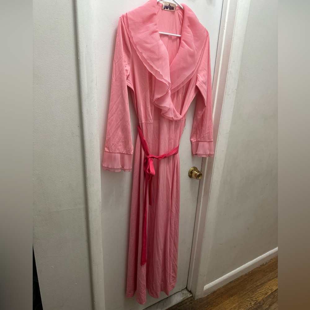 Vintage Vanity pink ruffle slip cover lingere with pocket sz18 (M)